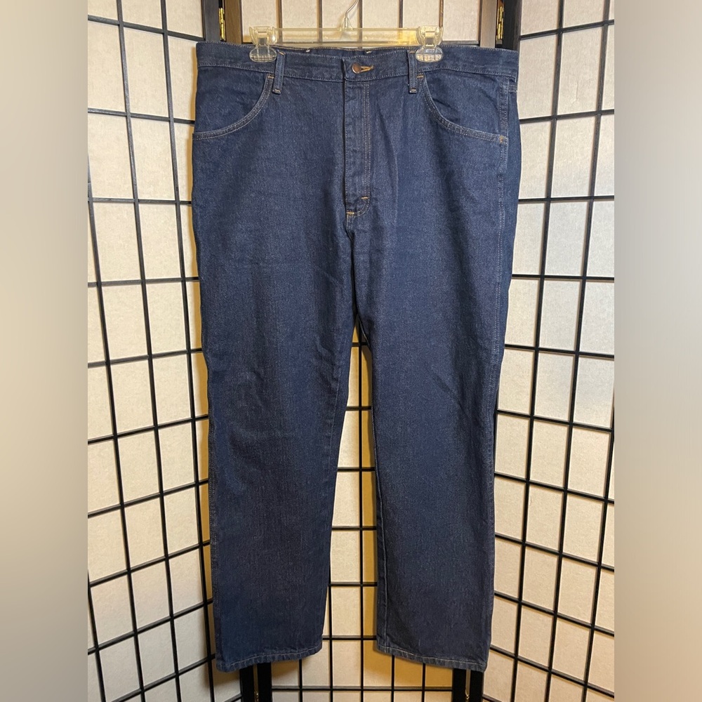 Rustler Jeans Men's Size 38x30 Blue Denim Dark Wash Straight Leg Cowboy Western